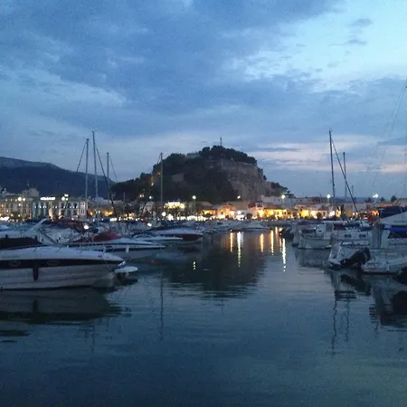 La Fontana E-primer Piso-serviden